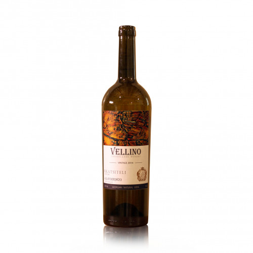 Georgian orange semi-sweet wine Vellino Rkatsiteli